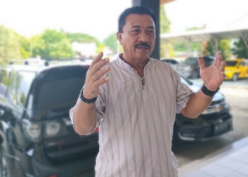 Anggota Komisi III Dewan Perwakilan Rakyat Daerah (DPRD) Kabupaten Bone Bolango, Nurdin Wartabone di temui di Kantor DPRD, Senin (18/4/2022). (Foto: Putra/Gopos)