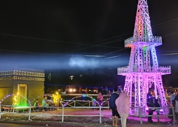 Tumbilatohe di Desa Pilohayanga, Kecamatan Telaga Kabupaten Gorontalo menampilkan sebuah Replika Menara Limboto dan Bangunan Ka'bah. (Foto: Putra/Gopos)