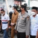 Ketua komisi C DPRD Kota Gorontalo, Irwan Hunawa, (kedua kanan) ketika bersama pemerintah Kota Gorontalo, saat meninjau lokasi pasar senggol Kota Gorontalo,  Senin (18/4/2022).(Foto Arif Mutakin)