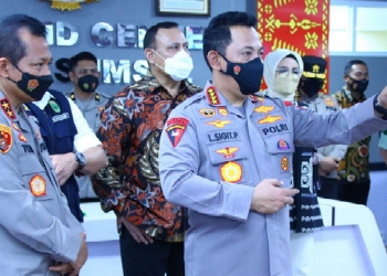 Kapolri Jenderal Listyo Sigit Prabowo meresmikan Gedung Utama Presisi Polda Sumatera Selatan (Sumsel) dan Rumah Sakit (RS) Bhayangkara M. Hasan di Palembang, Jumat (1/4/2022). (Humas Polri)