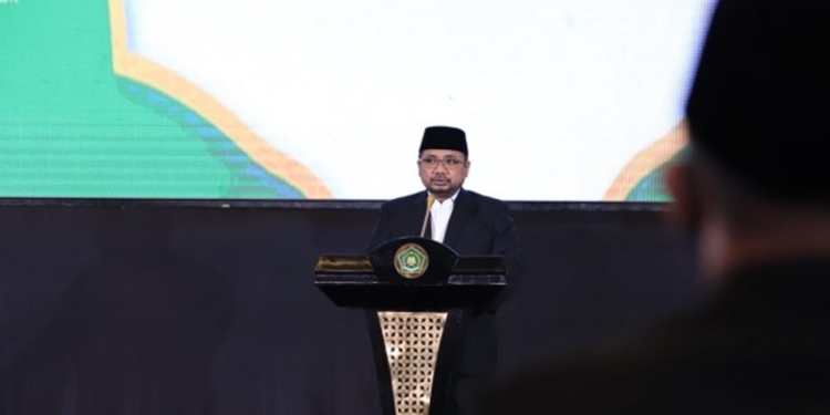 Menteri Agama Yaqut Cholil Qoumas memberikan sambutan dalam Peringatan Nuzulul Qur'an Tingkat Kenegaraan, di Jakarta, Selasa (19/4/2022). (Dok. Kemenag)