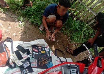 SG alias Soni tak berkutik saat dibekuk Tim Rajawali Polres Gorontalo Kota dan tim Polsek Kota Utara. (Humas Polres Gorontalo Kota)