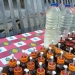 Lampu botol milik Robyan Helingo (58) yang dijual di idepan jalan kompleks pasar tradisional Marisa, Kabupaten Pohuwato, Rabu (20/04/2022). (Yusuf/Gopos)