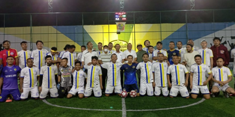 Pembukaan Gorontalo Mini Soccer Turnamen tahun 2022 yang dilaksanakan di Lapangan Amal Mini Soccer, Selasa (5/4/2022) malam. (Foto: Thomas)