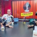 Potret youtuber Deddy Corbuzier bersama pasangan gay Ragil Mahardika dan Frederik Vollert. (Twitter)