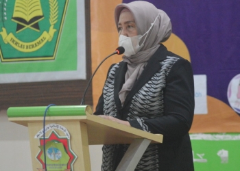 Kepala Perwakilan BKKBN Gorontalo, Hartati Suleman. (Foto: Putra/Gopos)