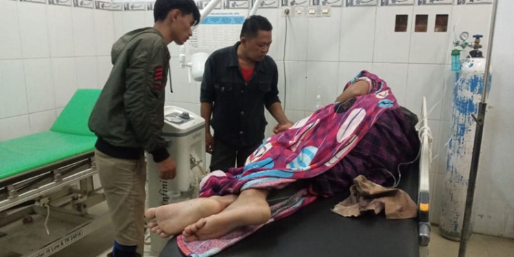 Seorang warga Kecamatan Pinogu yang berprofesi sebagai penambang di Suwawa Timur mengalami kecelakaan tertimpa material batu di tibor 19, Senin (30/5/2022) kemarin. (Foto Istimewa)