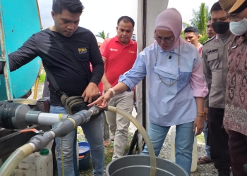 Masyarakat Dua Kecamatan di Bone Bolango Terima Penyaluran Minyak Goreng