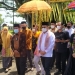 Penjabat Gubernur Gorontalo Hamka Hendra Noer tiba di Gorontalo dan disabut secara adat, Ahad (15/5/2022) (muhajir/gopos)