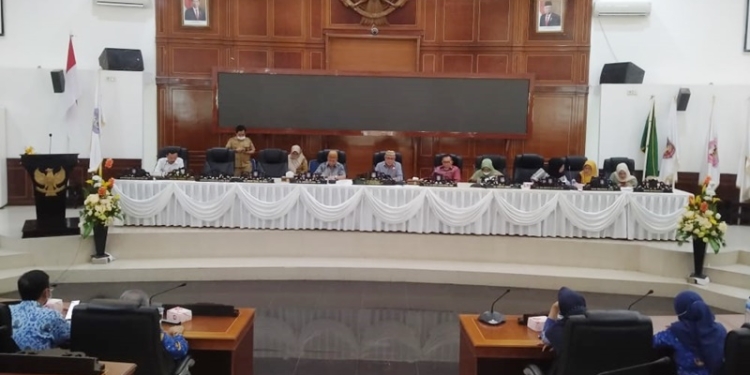 Rapat dengar pendapat (RDP) antara DPRD Provinsi Gorontalo bersama direktur rumah sakit di Gorontalo serta stekholder terkait, Selasa (17/5/2022) (muhajir/gopos)