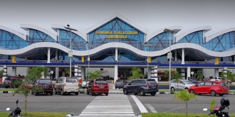 Bandar Udara Djalaludin