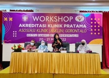 Kepala Dinas Kesehatan Provinsi Gorontalo dr. Yana Yanti Suleman, SH., memberikan sambutan pada Workshop Akreditasi Klinik Pratama, Jumat (20/5/2022) (istimewa)