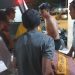 Proses evakuasi dua kakak beradik yang meninggal tenggelam di kolam pemandian Lombongo, Ahad (22/5/2022). (istimewa)