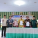DESA TERPADU - Dekan FUD IAIN Gorontalo, Dr. Andries Kango, M.Ag saat foto bersama dengan pemerintah desa dunggaliyo. Foto istimewa