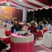 Kegiatan Nonton bersama peluncuran tahapan pemilu 2024 di halaman Kantor KPU Kabupaten Gorontalo, Selasa malam (14/6/2022). (Foto: Putra/Gopos)