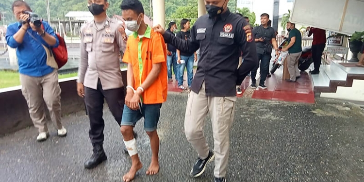 Melawan Saat Ditangkap, Residivis Pencurian Ditembak di Betis