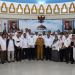 Foto bersama pengurus KADIN Provinsi Gorontalo dan kabupaten/kota bersama Penjagub Gorontalo Hamka Hendra Noer (tengah), usai audiensi di Ruangan Dulohupa Gubernuran Gorontalo, Selasa (14/6/2022). (Foto: Haris)