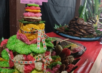 FESTIVAL CUCUR - Sajian khas di festival cucur Kabupaten Gorontalo. (Foto: Putra/Gopos)