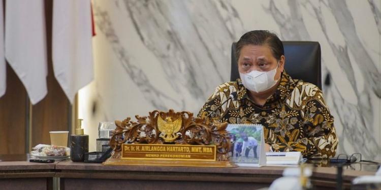 Menteri Koordinator Bidang Perekonomian Airlangga Hartarto mendukung tahun 2022 sebagai Tahun Penempatan Pekerja Migran Indonesia (PMI).