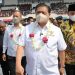 Airlangga Hartarto saat menghadiri acara Puncak Peringatan Hari Koperasi Nasional ke-75 dan Pembukaan Pekan Raya Kendal di Stadion Kebondalem, Kabupaten Kendal, Sabtu (23/07).