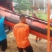 Tim SAR sedang mempersiapkan alat untuk mengevakuasi korban. Foto : istimewa