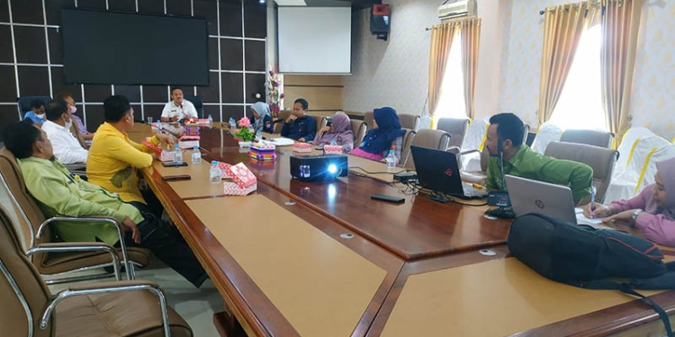 Pemkab Pohuwato Menggelar Rapat Kerja Untuk Menentukan Lokasi WPR, Kamis 28/07/2022 (Yusuf/Gopos)