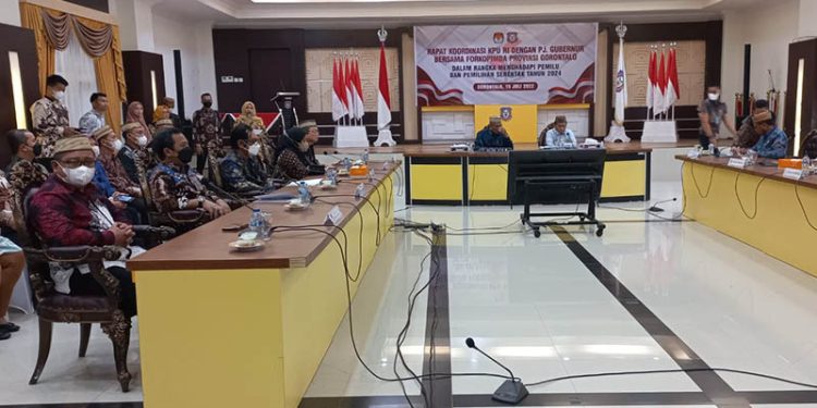 Rapat Koordinasi KPU RI bersama Penjabat Gubernur Gorontalo dan Forkopimda Provinsi Gorontalo, Jumat (15/7/2022). (hasan/gopos)