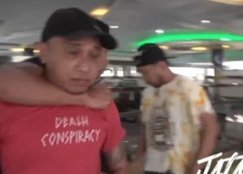 Pelaku pencurian ratusan handphone di Gorontalo Cell Kecamatan Buntulia, Kabupaten Pohuwato dibekuk Tim Jatanras Satreskrim Polrestabes Makassar di Makassar, Sabtu (17/7/2022). (istimewa)