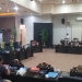 Anggota DPRD Kota Gorontalo saat melaksanakan rapat paripurna internal DPRD penyampaian 
pengantar Ranperda usul inisiatif eksekutif sekalikus penjelasan Bapemberda serta pendapat fraksi 
terhadap 4.
