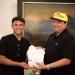 Menteri Koordinator Bidang Perekonomian Airlangga Hartarto menerima kunjungan Mario Suryo Aji, di kediaman Kompleks Widya Chandra, Jakarta, Sabtu (2/07).