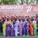 Bupati Hamim Pou didampingi Wakil Bupati Merlan S. Uloli, Sekda Ishak Ntoma, Ketua TP PKK Lolly Pou Yunus serta jajaran Forkopimda dan Pimpinan OPD saat berpose bersama usai upacara peringatan HUT ke-77 Kemerdekaan Republik Indonesia di Kabupaten Bone Bolango yang berjalan penuh khidmat, di halaman Kantor Bupati, Rabu (17/8/2022). (Foto AKP/Diskominfo)