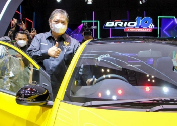 Buka GIIAS 2022, Airlangga: Insentif Pemerintah Disambut Positif Lewat Mobil Listrik