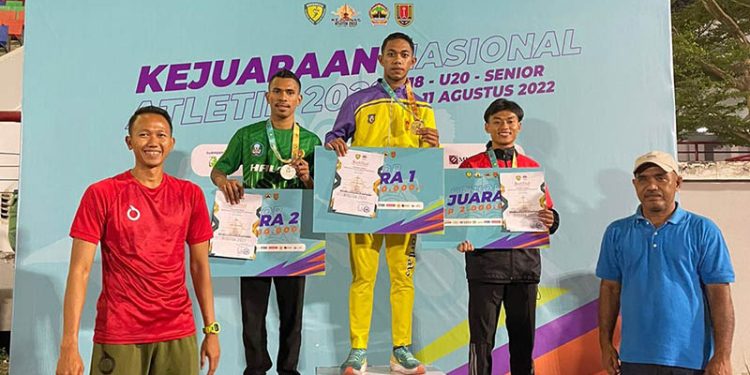 Atlet atletik Gorontalo, Moh. Hadring Mahdang peraih medali emas pada ajang kejuaraan Nasional atletik tahun 2022 di Semarang, foto : istimewa