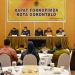 Rapat forum kordinasi pimpinan daerah (Forkopimda) kota Gorontalo. Foto: Humas Dekot Gorontalo