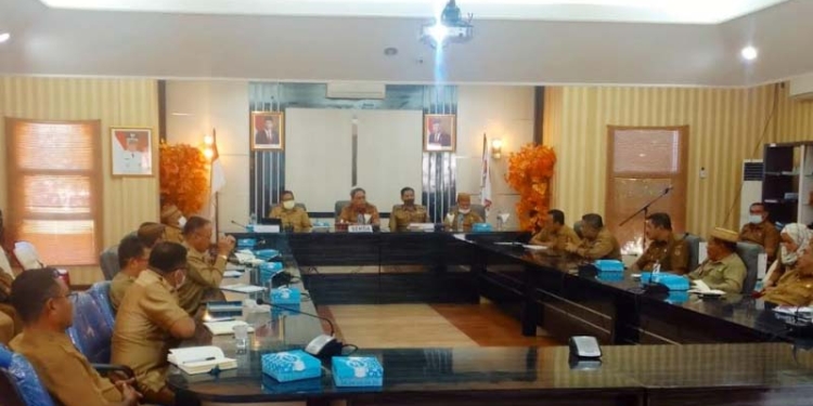 Rapat pendampingan dan penguatan percepatan pelaksanaan reformasi birokrasi di Kabupaten Gorut. (foto.istimewa)