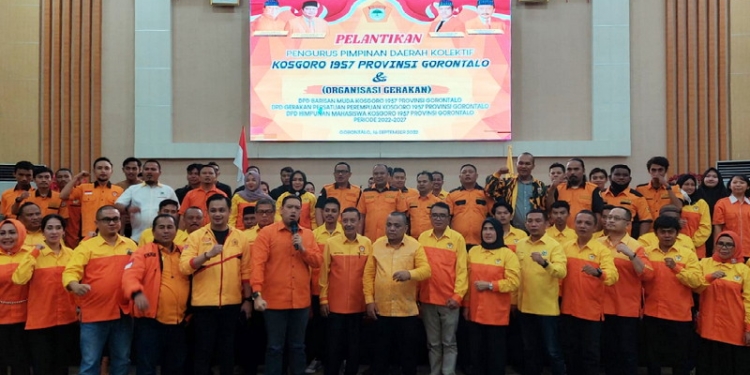 Kegiatan Pelantikan Pengurus Pimpinan Daerah Kolektif (PDK) Kosgoro 1957 Provinsi Gorontalo dan organisasi gerakan DPD Barisan Muda Kosgoro 1956 Provinsi Gorontal, DPD Gerakan Persatuan Perempuan Kosgoro 1957 Provinsi Gorontalo, DPD Himpunan Mahasiswa Kosgoro 1957 Provinsi Gorontalo Periode 2022-2027, di Bhanthayo Lo Yiladia, Rudis Wali Kota Gorontalo, Jumat malam (16/9/2022).