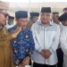 Bupati Gorontalo, Nelson Pomalingo ditemani Wakil Bupati Gorontalo, Hendra S Hemeto saat melayat almarhumah Marie Habibie Sidiki, Ibunda dari Rusli Habibie. Terlihat pula Wali Kota Gorontalo, Marten Taha dan Mantan Wakil Gubernur Gorontalo, Idris Rahim. (Foto: Istimewa)