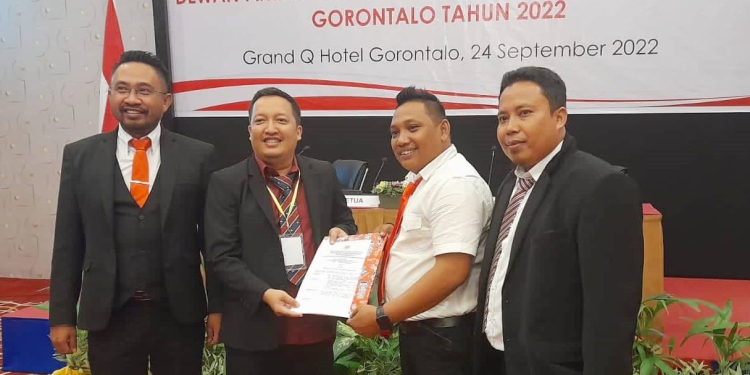Ketua IKADIN Terpilih