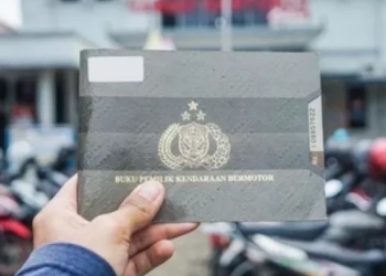 BPKB elektronik akan menggunakan cip, sehingga bisa diakses oleh komputer. Foto: Ilustrasi BPKB . (suara.com)