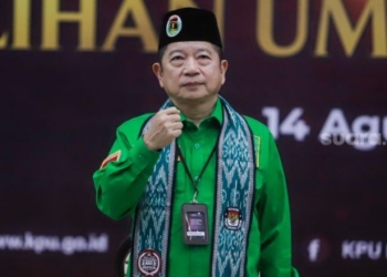 Umum Partai Persatuan Pembangunan (PPP) Suharso Monoarfa memberi sambutan saat Pendaftaran Partai Politik Calon Peserta Pemilu tahun 2024 di Kantor KPU, Jakarta Pusat, Rabu (10/8/2022). [Suara.com]