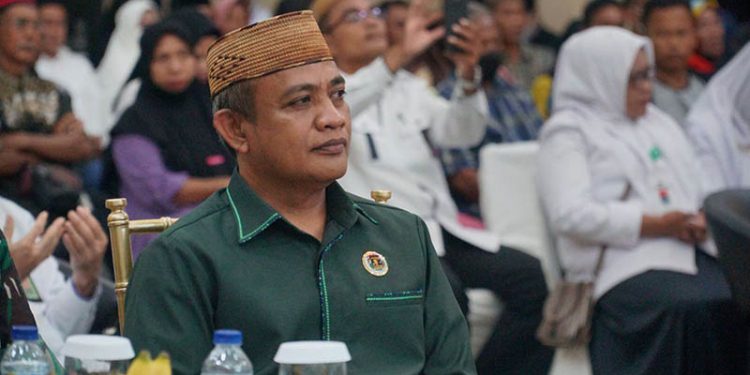 Aleg DPRD Kota Gorontalo, Arifin Miolo saat menghadiri penandatanganan MOU antara Pemkot Gorontalo, dan Pengadilan Agama kelas 1 A Gorontalo, Senin (26/9/2022). Foto: Humas Dekot