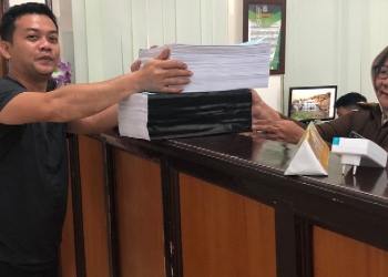 Ditreskrimum Polda Gorontalo telah mengirimkan berkas perkara tindak pidana penipuan penggelapan dengan tersangka Rahmat Ambo (RA) kepada Jaksa Penuntut Umum (Tahap I) pada Selasa (13/9/2022).