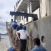 Pj Gubernur Gorontalo, Hamka Hendra Noer (kaos putih) meninjau kapal yang akan mengangkut jagung Gorontalo ke Filipina di Pelabuhan Anggrek, Gorontalo Utara, Sabtu (17/9/2022). (Isno/gopos)