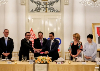 Dihasilkan Lewat Konsensus, Urban20 G20 Serahkan Komunike kepada Menko Airlangga