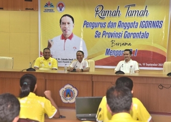 Menpora Zainudin Amali memberikan sambutan pada ramah tamah pengurus dan anggota IGORNAS Se-Provinsi Goronto, Jumat (16/9/2022) (Dok. UNG)