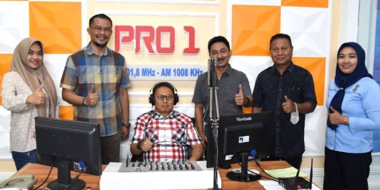 Pembawa berita RRI