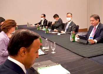 Menteri Koordinator Bidang Perekonomian Airlangga Hartarto pada hari Kamis tanggal 8 September 2022 melakukan pertemuan bilateral secara tatap muka dengan Gina Raimondo, U.S. Secretary of Commerce.