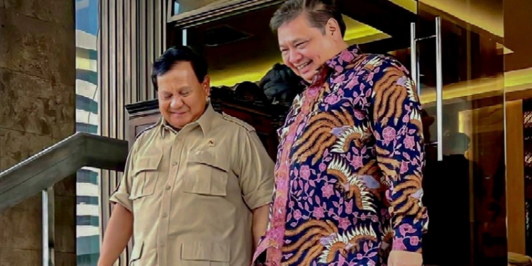 Menteri Koordinator Bidang Perekonomian, Airlangga Hartarto menerima kunjungan dari Menteri Pertahanan Republik Indonesia, Prabowo Subianto di Kantor Kemenko Perekonomian pada Senin (19/09) sore di Jakarta.