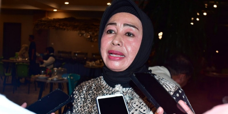 Wakil Bupati Pohuwato, Suharsi Igirisa, Usai Menyambut Kedatangan PJ Gubernur Gorontalo, Hamka Hendra Noer, Rabu 12/10/2022 (Yusuf/Gopos)