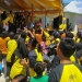 Simpatisan Masyarakat Pohuwato Ikut Jalan Sehat HUT Golkar Ke-58, bertempat di Wisata Pohon Cinta, Minggu 16/10/2022 (Yusuf/Gopos)